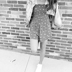 Meet your Posher, Makena